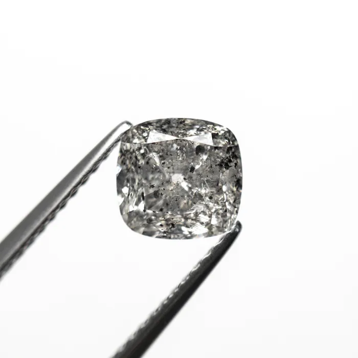 Misfit Diamonds Earrings 135ct 647x623x431mm Cushion Brilliant 2490501