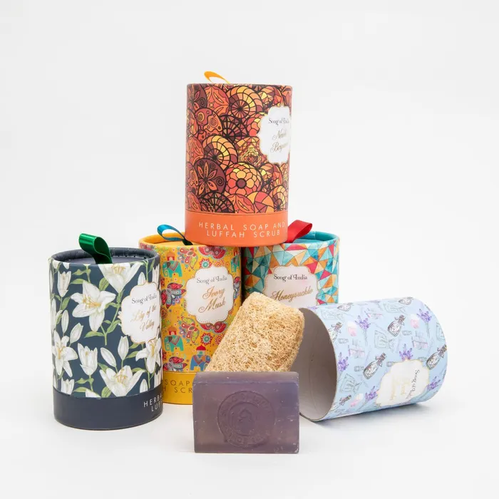 Necklaces DharmaCrafts Little Pleasure Soap Bar with Loofah
