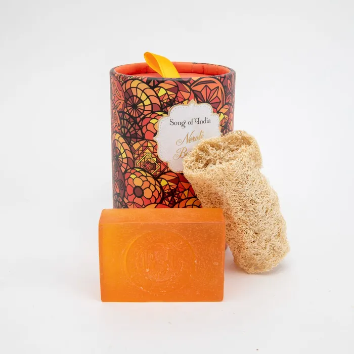Necklaces DharmaCrafts Little Pleasure Soap Bar with Loofah