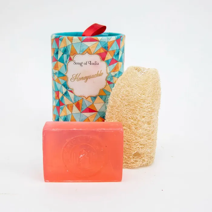 Necklaces DharmaCrafts Little Pleasure Soap Bar with Loofah