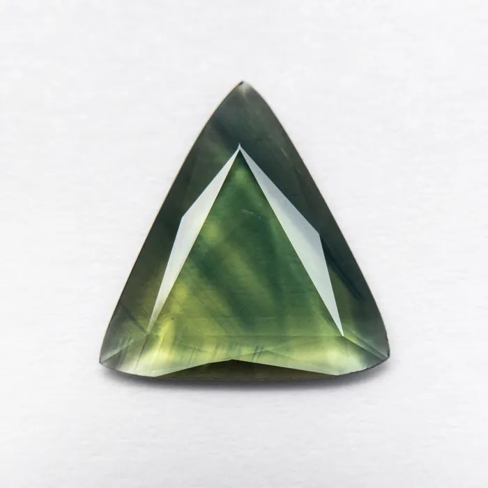 181ct 1225x1062x168mm Triangle Portrait Cut Sapphire 2343336 Misfit Gems Rings 181ct 1225x1062x168mm Triangle Portrait Cut Sapphire 2343336 Misfit Gems Rings