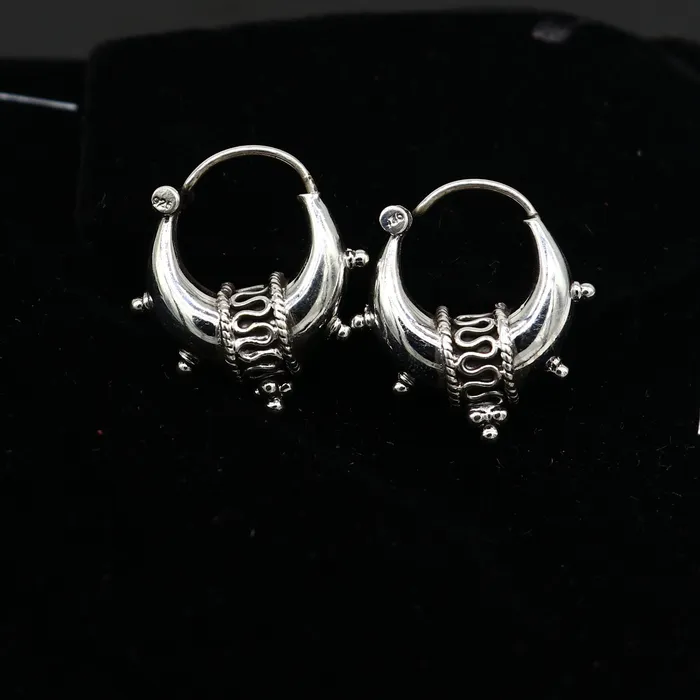 Earrings TRIBAL ORNAMENTS 925 sterling silver plain shiny traditional cultural design elegant hoops earrings kundal tribal belly dance brides dainty jewelry s1157