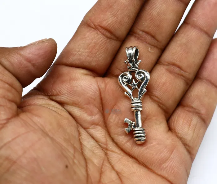 Necklaces TRIBAL ORNAMENTS 925 sterling silver vintage style handmade key pendant amazing fancy stylish attractive pendant for boys and girls nsp639 Necklaces TRIBAL ORNAMENTS 925 sterling silver vintage style handmade key pendant amazing fancy stylish attractive pendant for boys and girls nsp639