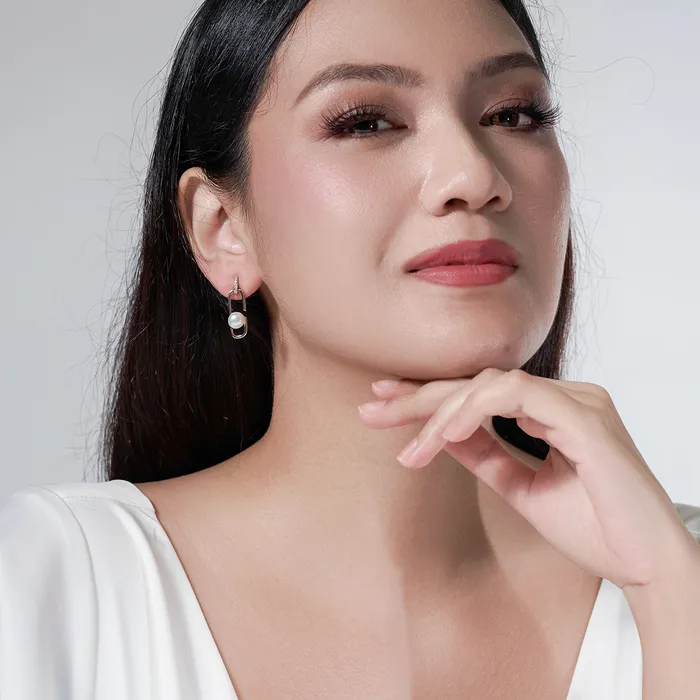 Pearly Lustre Earrings Freshwater Pearl Earrings WE00673 CONNECT