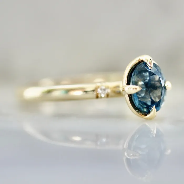 Rings Yuliya Chorna Cerulean City Blue Oval Cut Montana Sapphire Ring