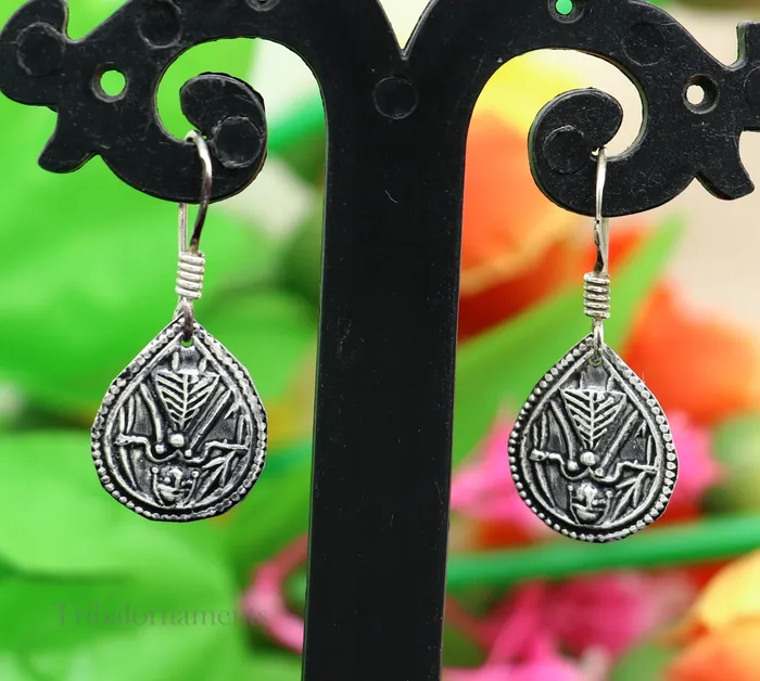 TRIBAL ORNAMENTS Earrings Vintage style 925 sterling silver excellent customized traditional indian style hoops earring amazing tribal ethnic earring ear958