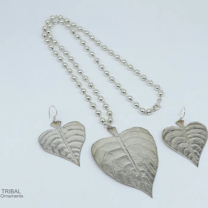 TRIBAL ORNAMENTS Solid Sterling silver handmade vintage design peepal tree leaf pendant with beaded necklace tribal ethnic customized jewelry set275 Necklaces