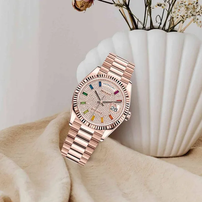 Bracelets Rolex Rolex Day Date 36mm Ref 1282350039 Pave Rainbow Diamond Dial Fluted Bezel 18K Rose Gold President Bracelet Watch