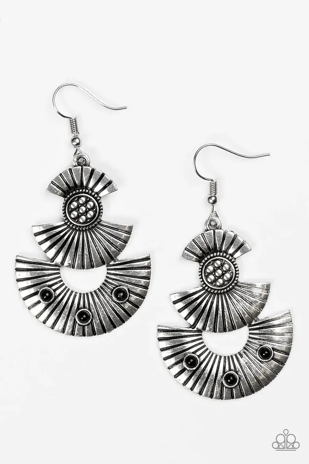 Earrings Paparazzi Jewelry Paparazzi Earring Far East Black