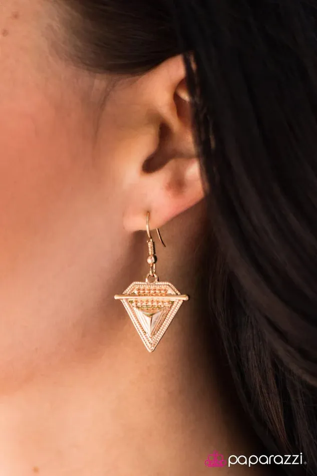 Earrings Paparazzi Jewelry Paparazzi Earring Pretty Little Prism Gold