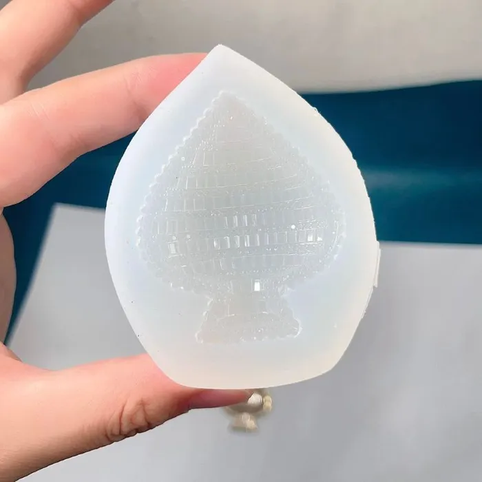 IntoResin Necklaces Handmade Diamond Peach Heart Accessory Resin Mold