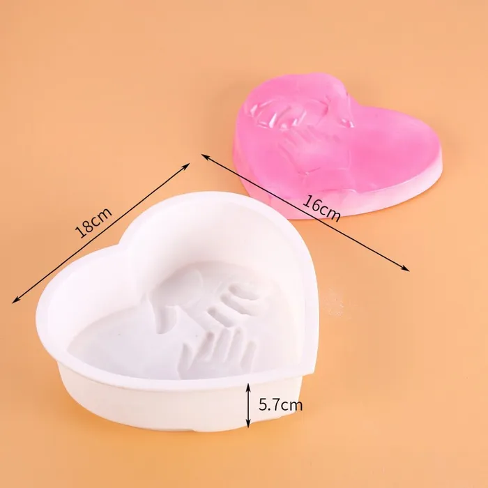IntoResin Resin HeartShaped Silicone Mold Necklaces