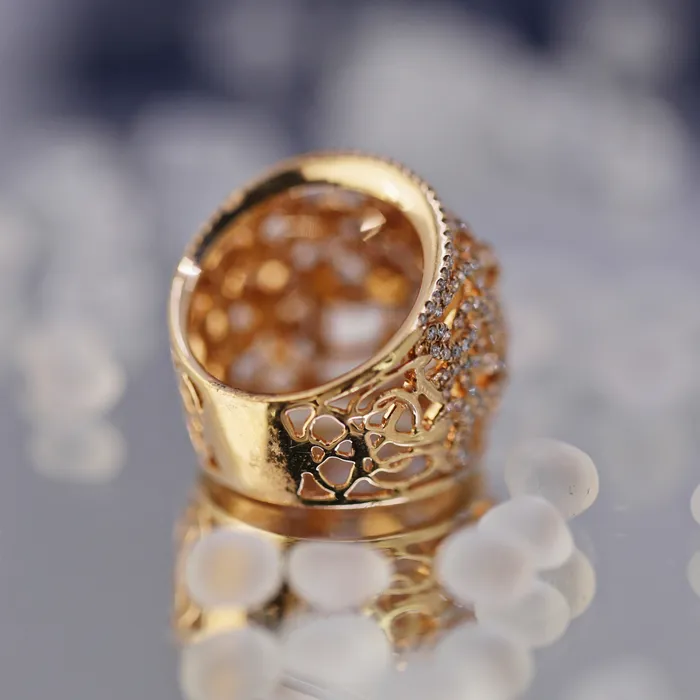 Natural Round Brilliant Diamond Cocktail Ring Set in 18K Rose Gold 205ct tw Diamond Source NYC Rings Natural Round Brilliant Diamond Cocktail Ring Set in 18K Rose Gold 205ct tw Diamond Source NYC Rings