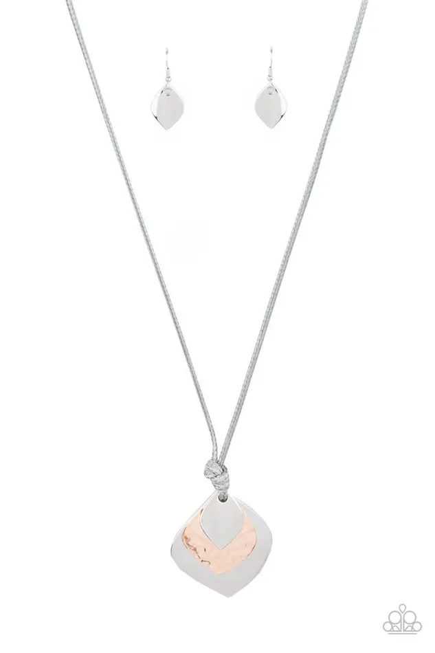 Necklaces Paparazzi Jewelry Paparazzi Necklace Face The ARTIFACTS Silver Necklaces Paparazzi Jewelry Paparazzi Necklace Face The ARTIFACTS Silver