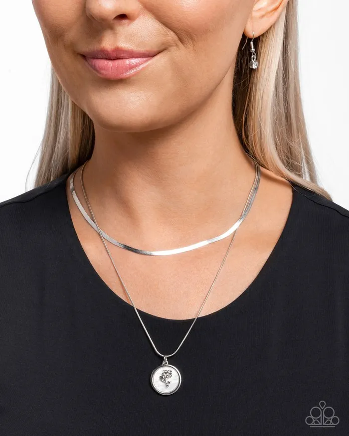Necklaces Paparazzi Jewelry Paparazzi Necklace Garden Gallery White