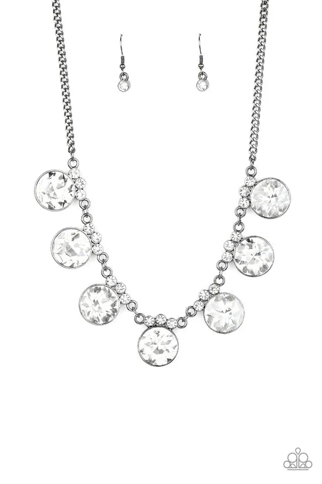 Necklaces Paparazzi Jewelry Paparazzi Necklace GLOWGetter Glamour Black