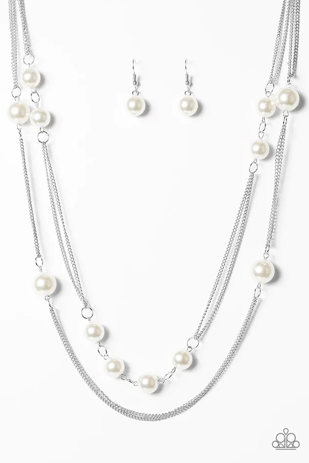 Necklaces Paparazzi Jewelry Paparazzi Necklace My Main GLAM White