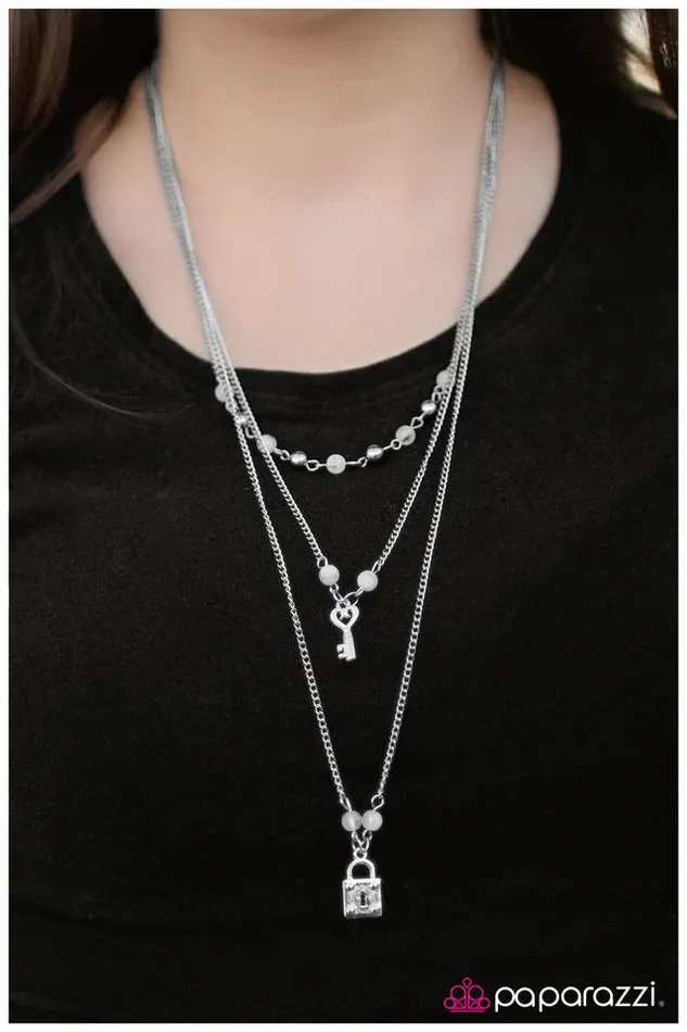 Necklaces Paparazzi Jewelry Paparazzi Necklace Our Little Secret White