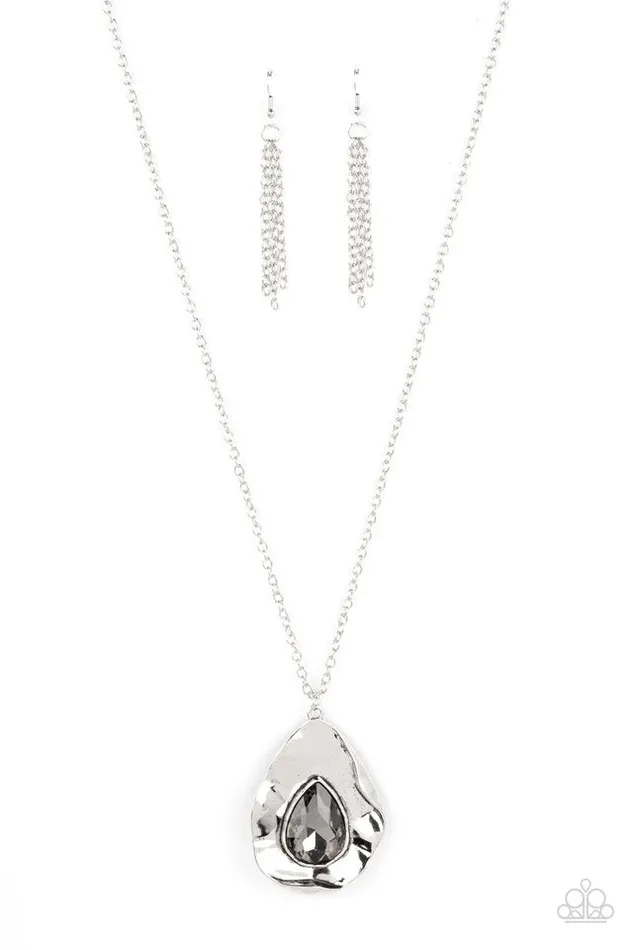 Necklaces Paparazzi Jewelry Paparazzi Necklace Surrealist Sparkle Silver Necklaces Paparazzi Jewelry Paparazzi Necklace Surrealist Sparkle Silver