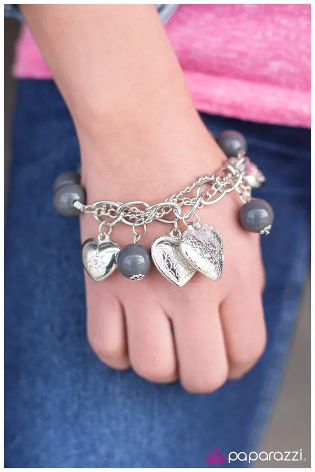 Paparazzi Bracelet Heart of Hearts Silver Paparazzi Jewelry Bracelets