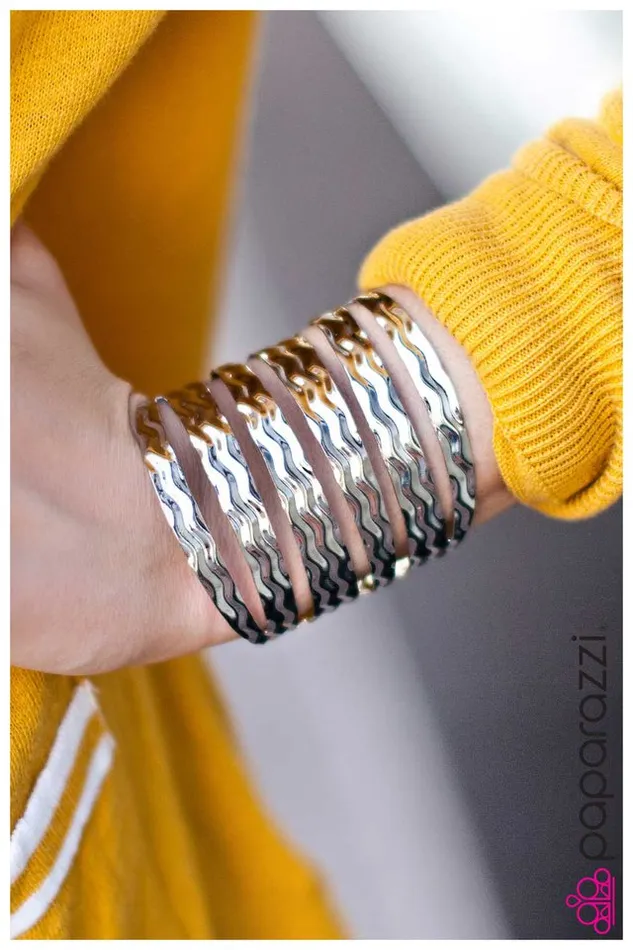 Paparazzi Bracelet Off The Cuff Silver Paparazzi Jewelry Bracelets