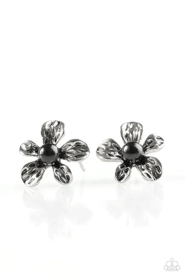 Paparazzi Earring Diva Daisy Black Paparazzi Jewelry Earrings