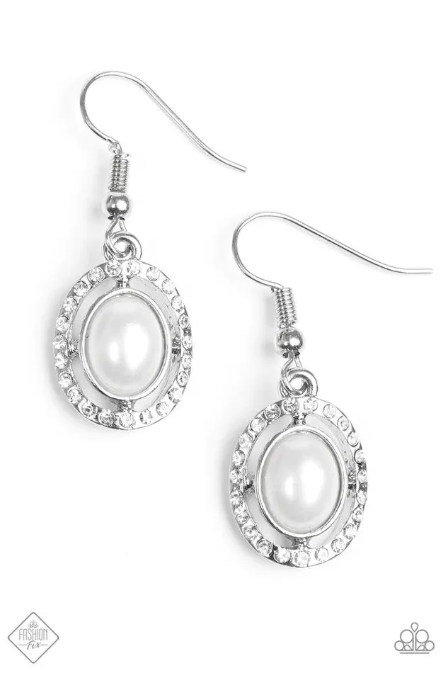 Paparazzi Earring Fabulously Fairytale White Paparazzi Jewelry Earrings