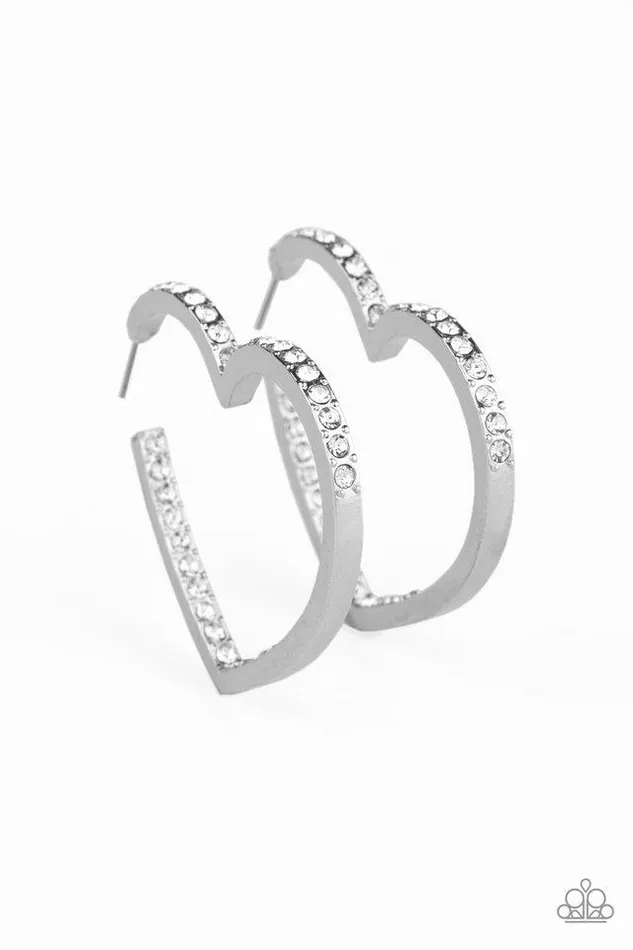 Paparazzi Earring Heartbreaker White Paparazzi Jewelry Earrings
