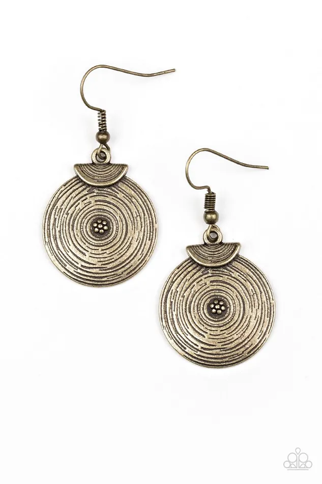 Paparazzi Earring Lily Of The Nile Brass Paparazzi Jewelry Earrings