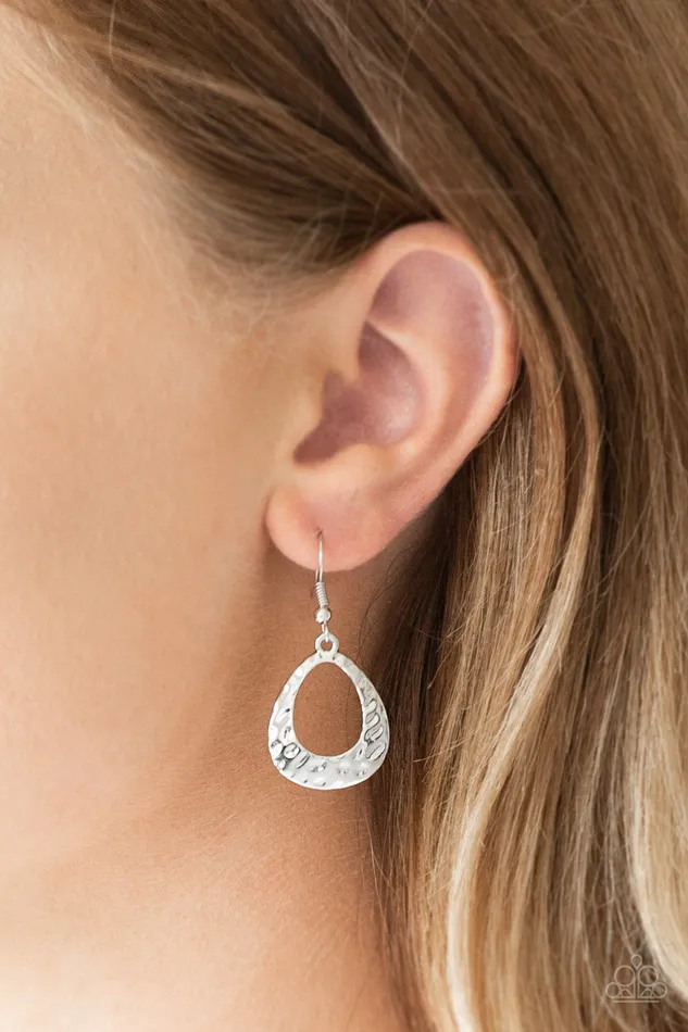 Paparazzi Earring Radiantly Rugged Silver Paparazzi Jewelry Earrings