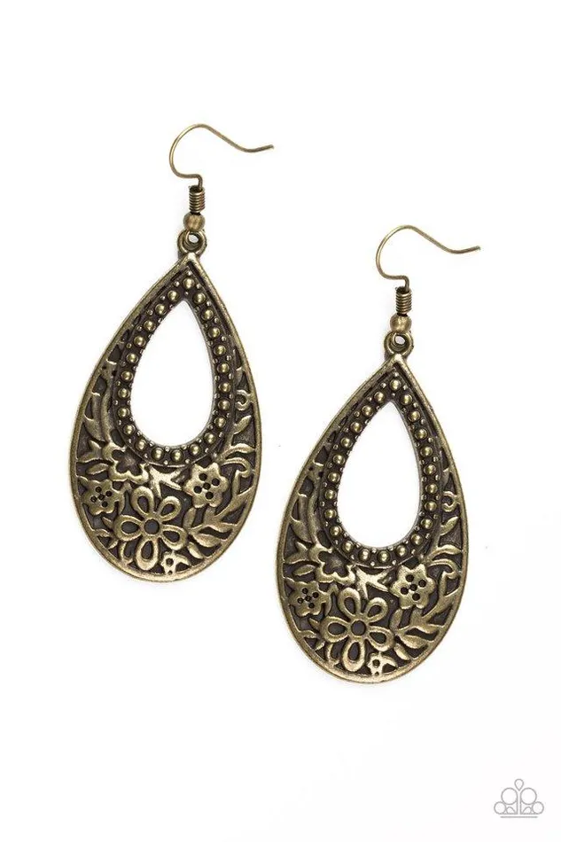 Paparazzi Earring Spring Flinging Brass Paparazzi Jewelry Earrings