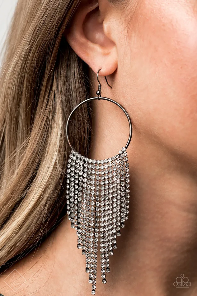 Paparazzi Earring Streamlined Shimmer Black Fashion Fix Sept 2020 Paparazzi Jewelry Earrings