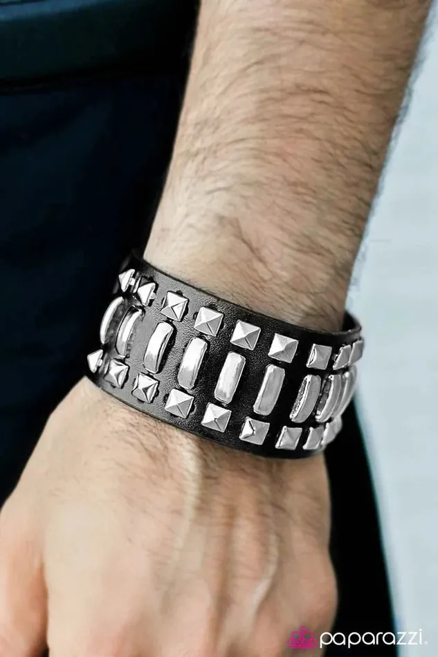 Paparazzi Jewelry Bracelets Paparazzi Bracelet American Chopper Black