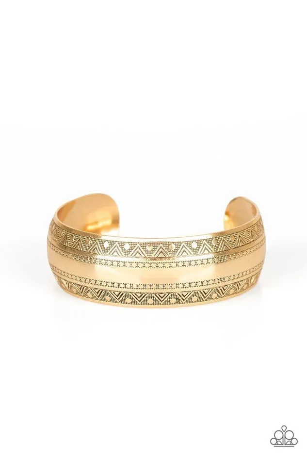 Paparazzi Jewelry Bracelets Paparazzi Bracelet Desert Peaks Gold