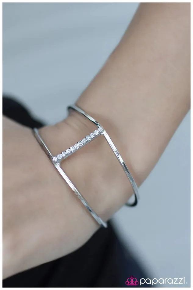 Paparazzi Jewelry Bracelets Paparazzi Bracelet Outshining The Competition White Paparazzi Jewelry Bracelets Paparazzi Bracelet Outshining The Competition White