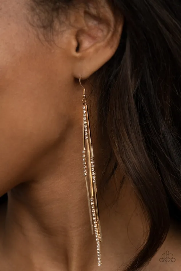Paparazzi Jewelry Earrings Paparazzi Earring Dainty Dynamism Gold