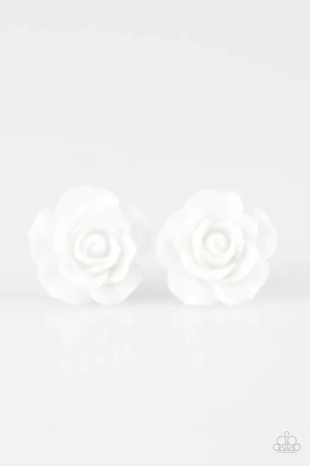 Paparazzi Jewelry Earrings Paparazzi Earring Garden Rave White