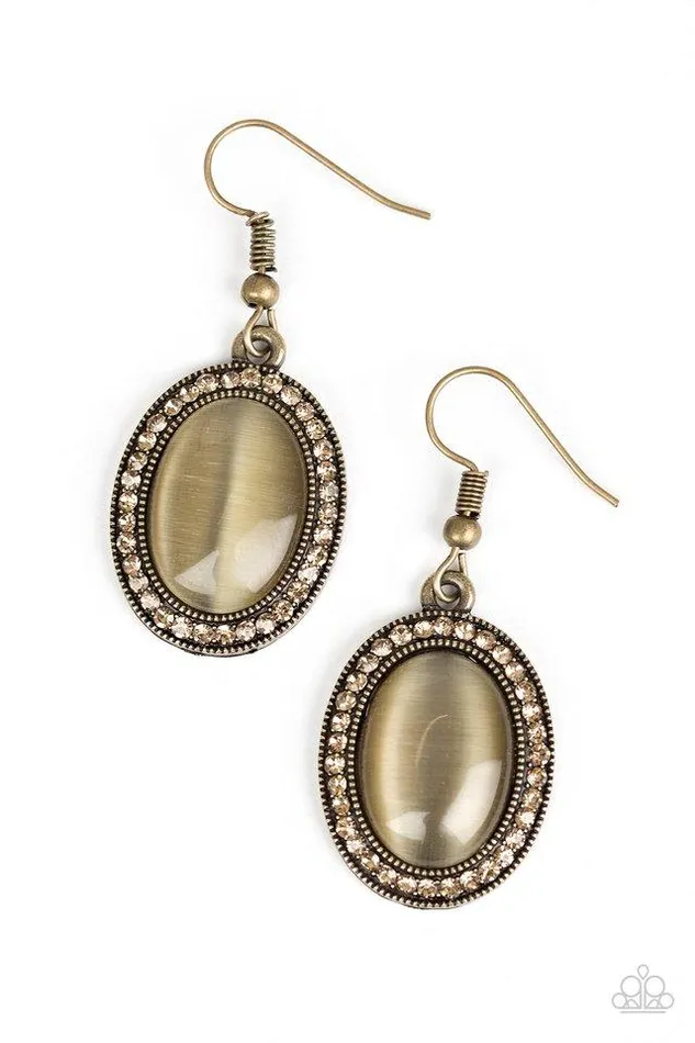 Paparazzi Jewelry Earrings Paparazzi Earring Just GLOWS To Show Brass