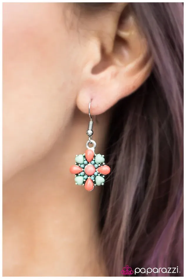Paparazzi Jewelry Earrings Paparazzi Earring My Little Flower Multi