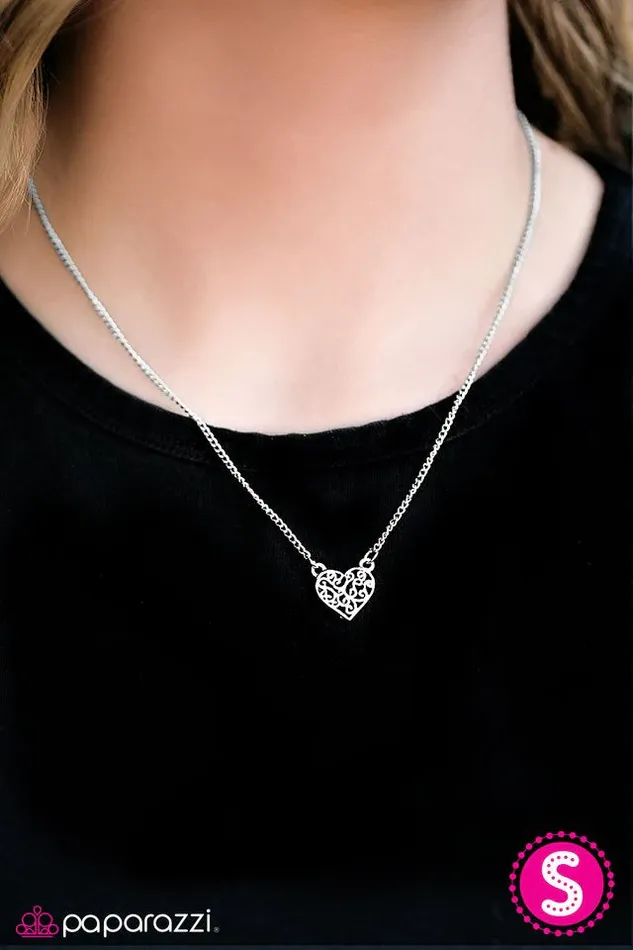 Paparazzi Jewelry Necklaces Paparazzi Necklace Do You HEART What I HEART Silver