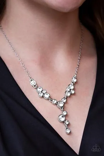 Paparazzi Jewelry Necklaces Paparazzi Necklace Five Star Starlet White