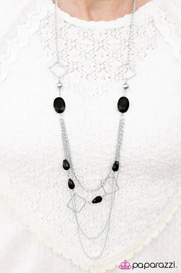 Paparazzi Jewelry Necklaces Paparazzi Necklace Front Row Seats Black