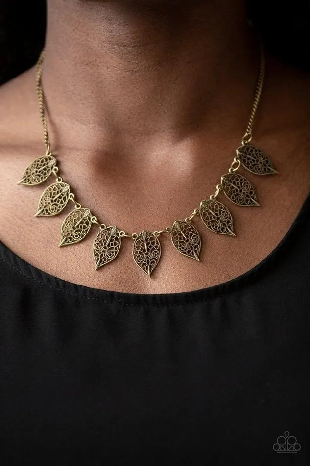 Paparazzi Jewelry Necklaces Paparazzi Necklace Leafy Lagoon Brass