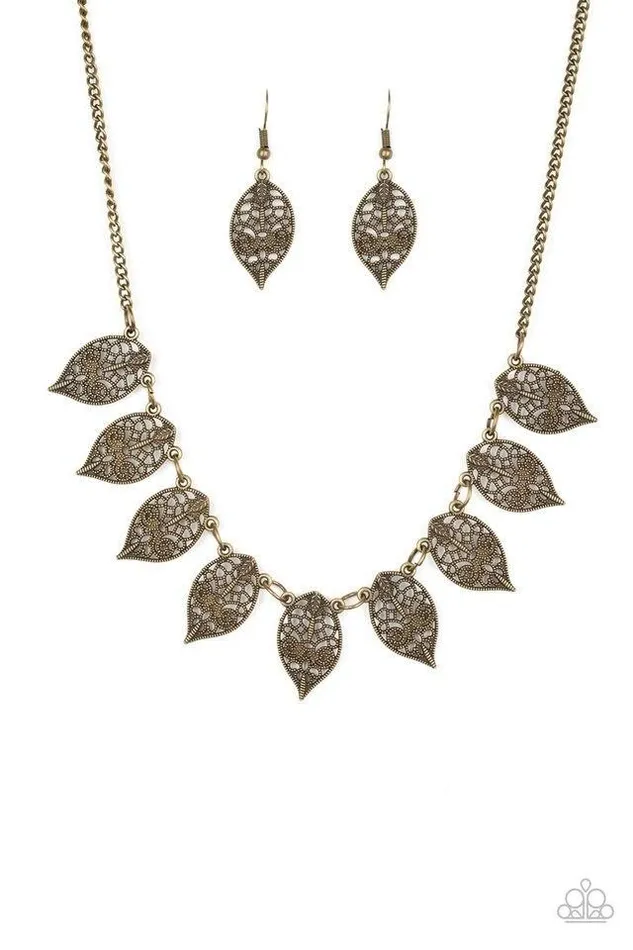 Paparazzi Jewelry Necklaces Paparazzi Necklace Leafy Lagoon Brass Paparazzi Jewelry Necklaces Paparazzi Necklace Leafy Lagoon Brass