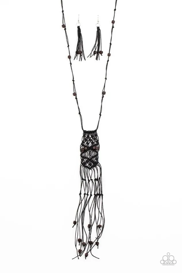 Paparazzi Jewelry Necklaces Paparazzi Necklace Macrame Majesty Black Paparazzi Jewelry Necklaces Paparazzi Necklace Macrame Majesty Black