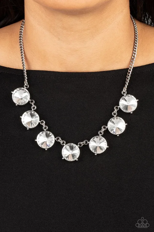 Paparazzi Jewelry Necklaces Paparazzi Necklace The SHOWCASE Must Go On White