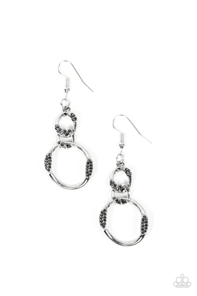 Paparazzi Jewelry Paparazzi Earring SELFIEMade Woman Silver Earrings
