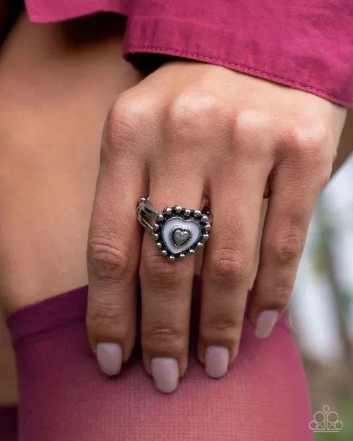 Paparazzi Jewelry Rings Paparazzi Ring Courting Chic White Paparazzi Jewelry Rings Paparazzi Ring Courting Chic White
