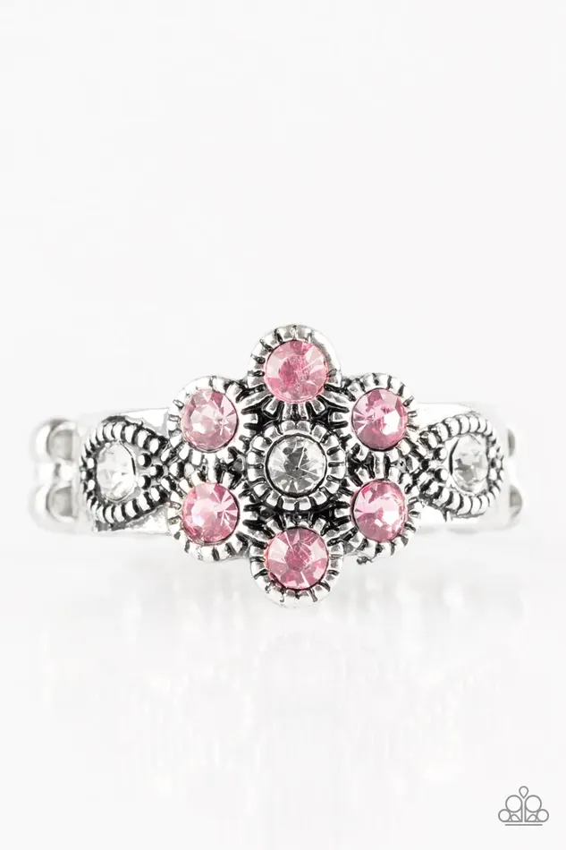 Paparazzi Jewelry Rings Paparazzi Ring Garland Glamour Pink