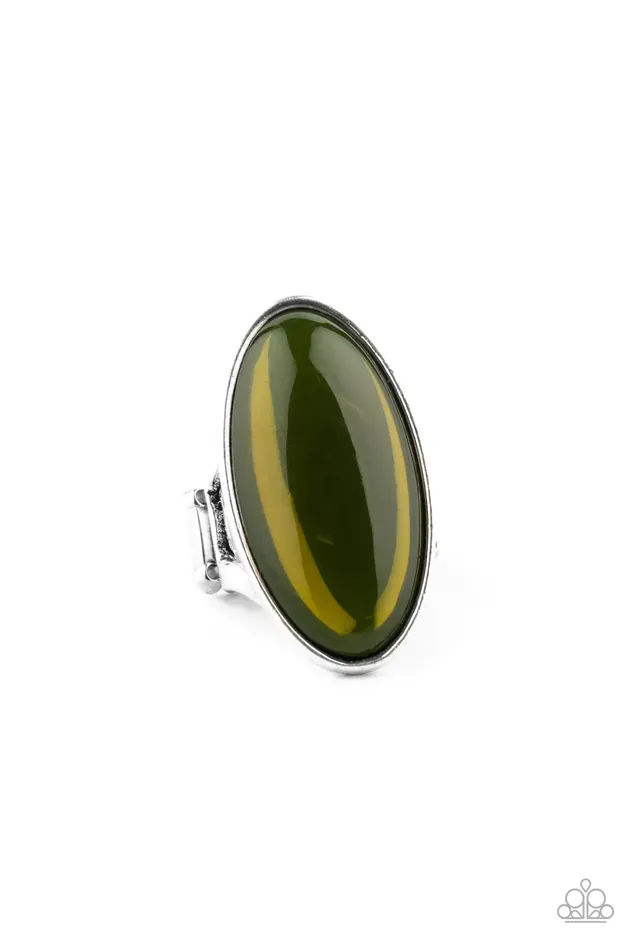 Paparazzi Jewelry Rings Paparazzi Ring Mystic Moon Green